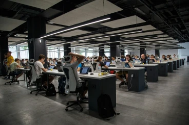 <p><strong>That want to keep investing in its people as the company grows</strong></p>
