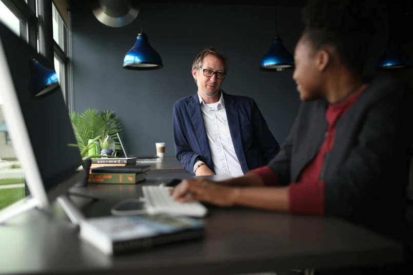 Coaching v Consulting: What's the Difference?